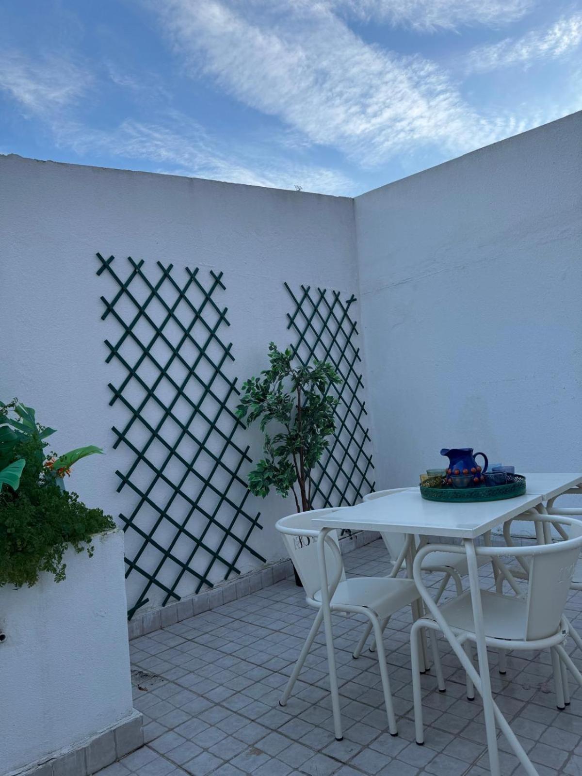 Terrasse Ensoleillee Lissabon